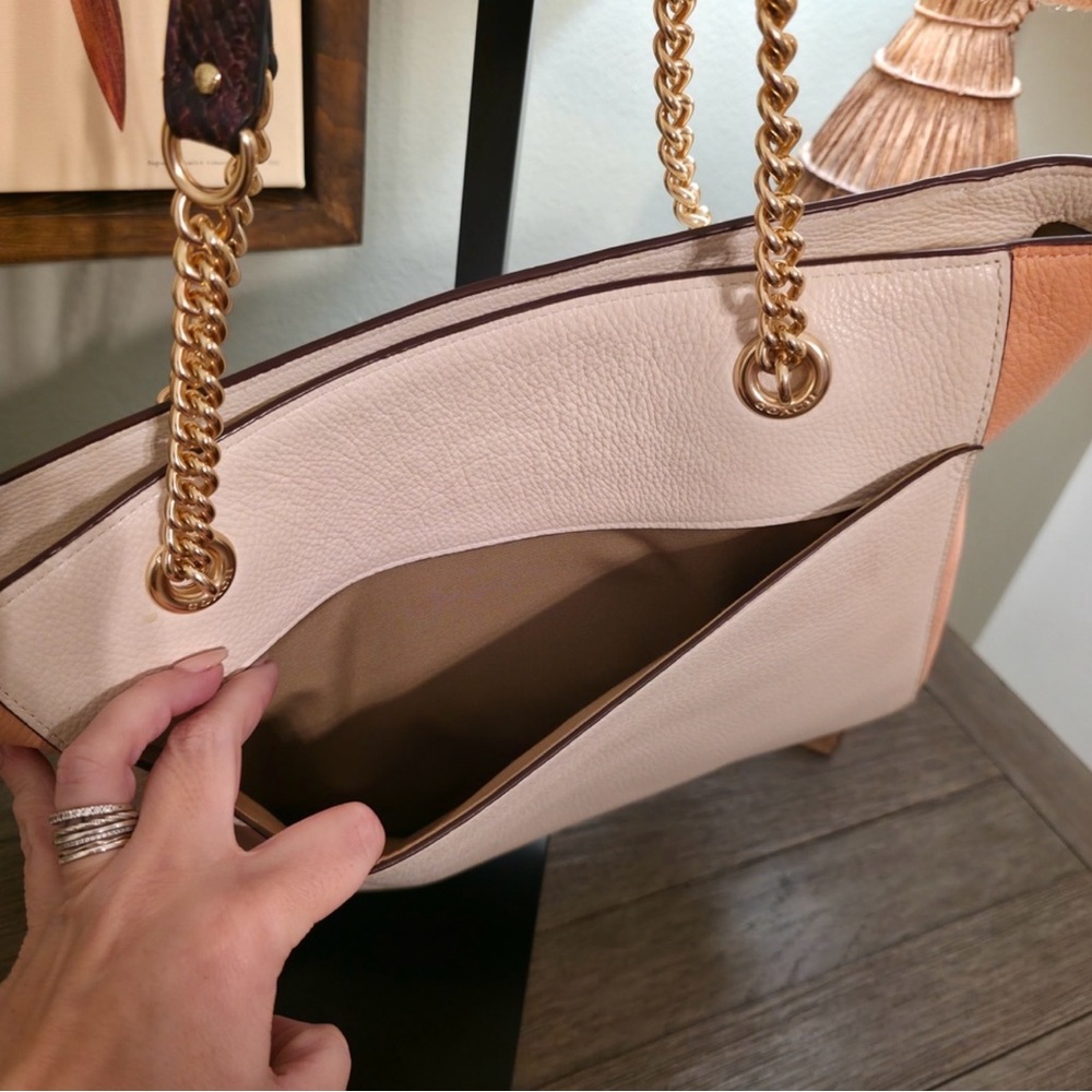 Coach White and Tan Tote Bag - Picture 13 of 14